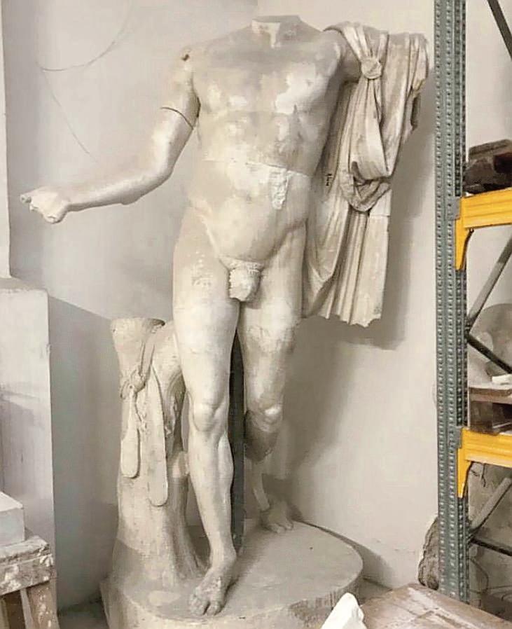 Carrara, una sinergia per il restauro del gesso di Canova dedicato a Napoleone 