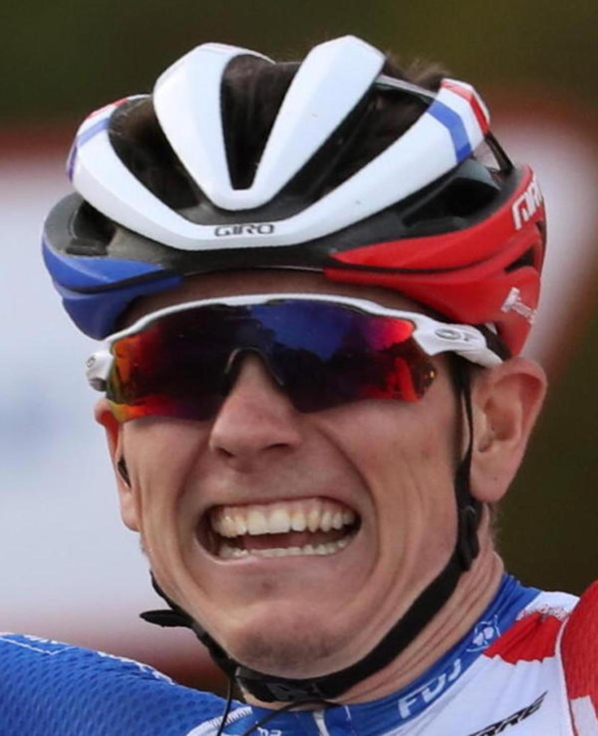 Tappa a Gaudu, Roglic leader