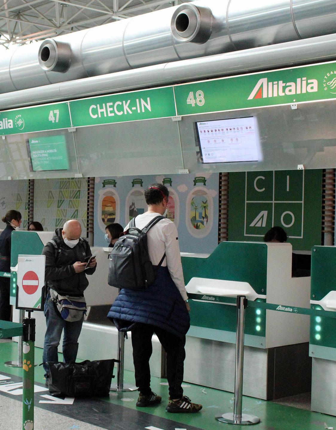 Dall’isola per Roma: Alitalia ripristina i voli della sera 