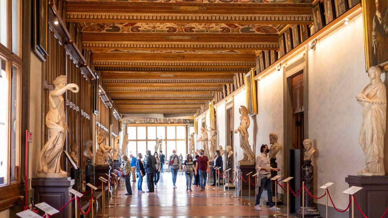 Uffizi, la mostra apre e...chiude. Schmidt: pronti a lavorare online