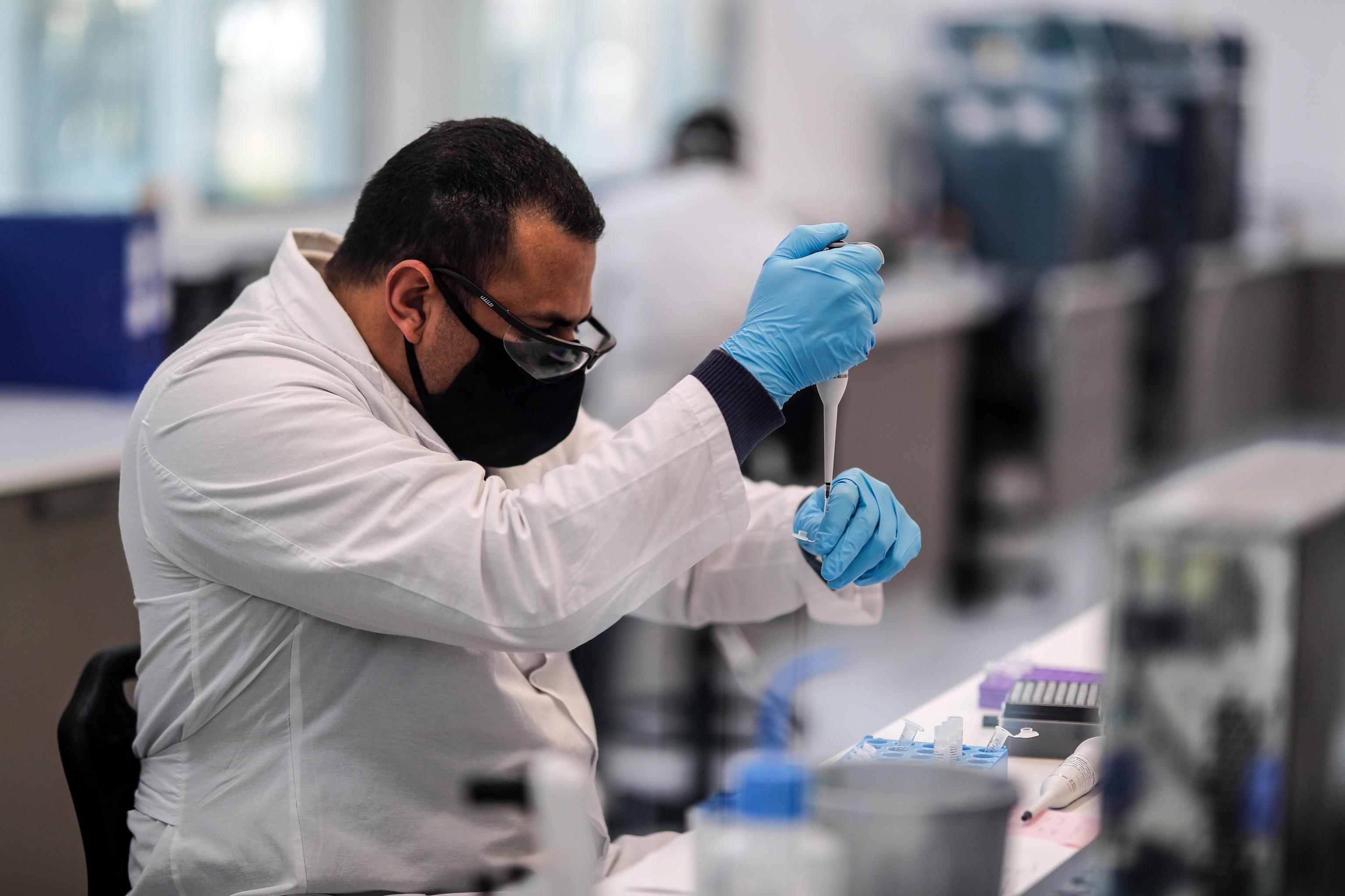 A Modena uno dei 7 centri per il test del vaccino anti-covid di Oxford
