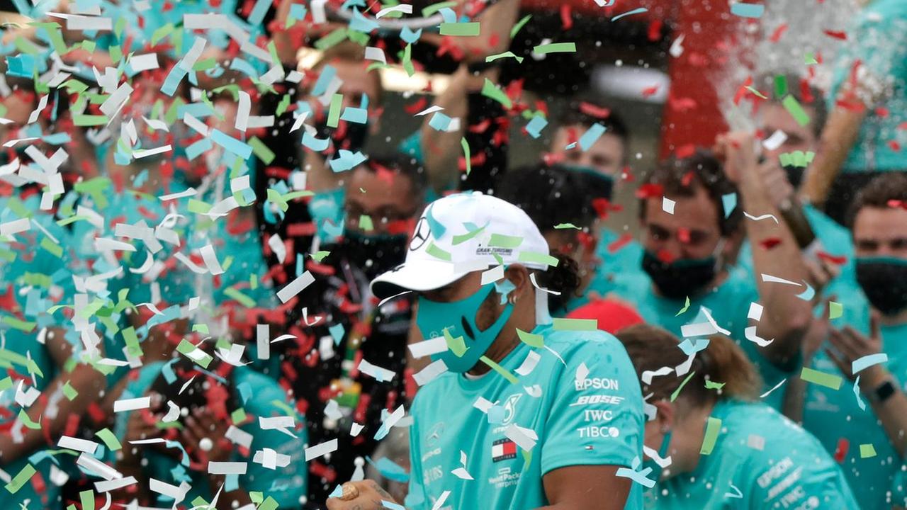 L’amletico Hamilton riapre il mercato della F1