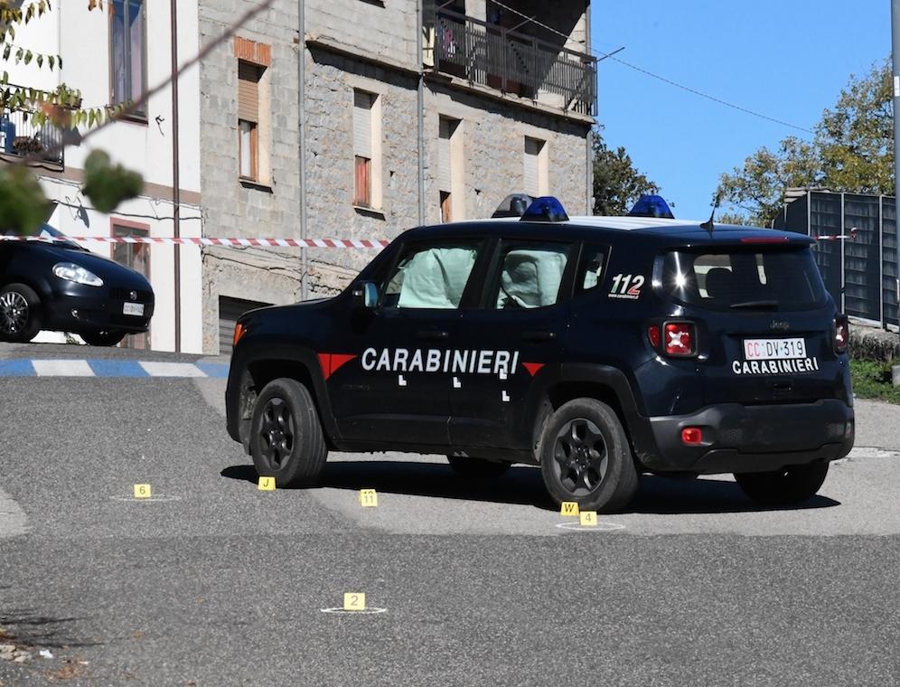 Il generale incontra la carabiniera ferita 