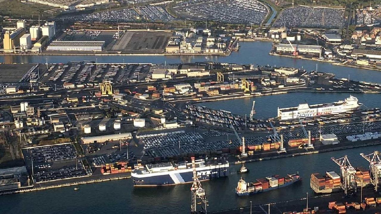 Il porto di Livorno alla guerra del Tar: affondato il piano dell’Authority sulla Sponda Est