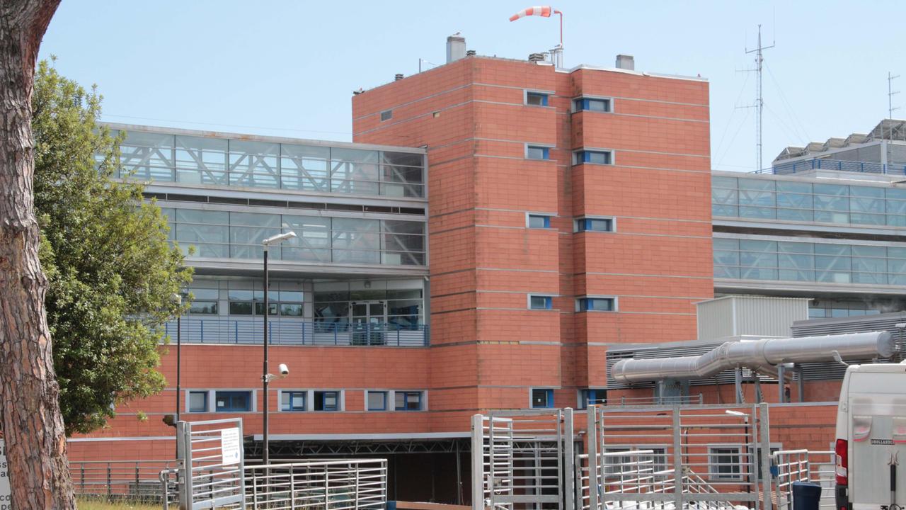 Tre medici del pronto soccorso del Versilia positivi