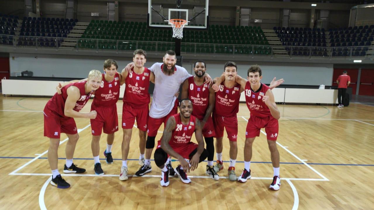 i magnifici 8 della Giorgio TEsi Group Pistoia Basket vittoriosi contro la Stella Azzurra Roma