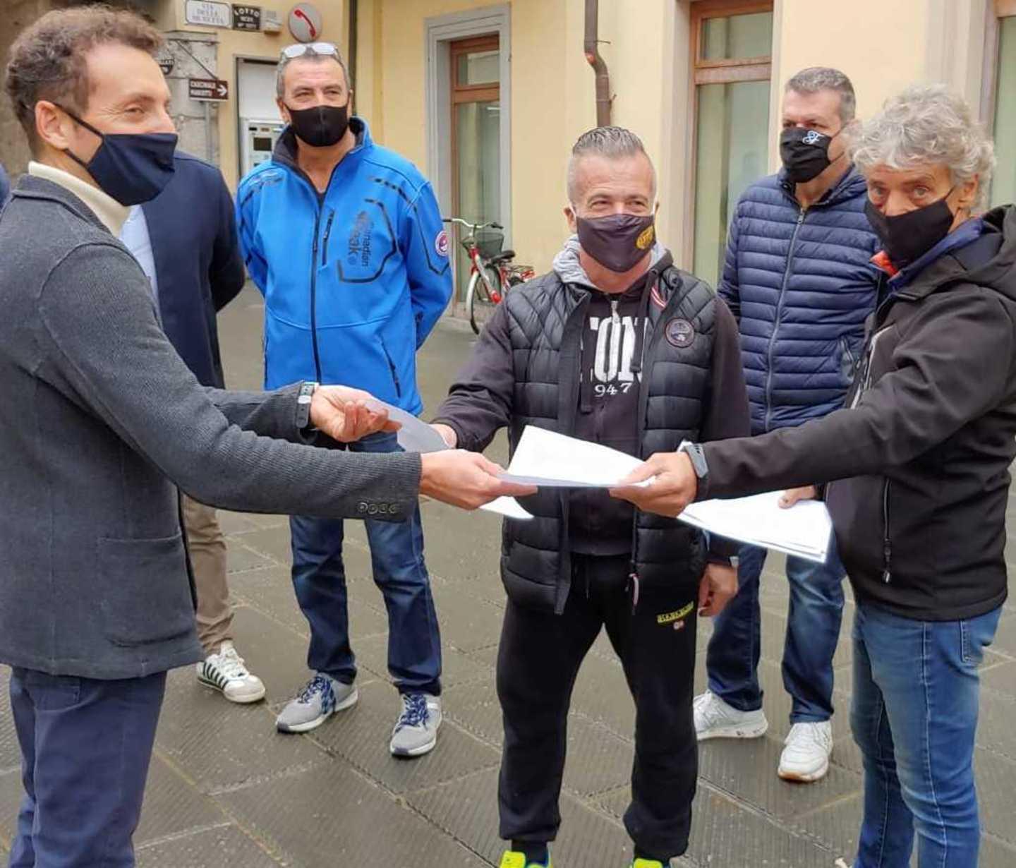 Esercenti incontrano il sindaco di Camaiore Coluccini scrive a Roma 
