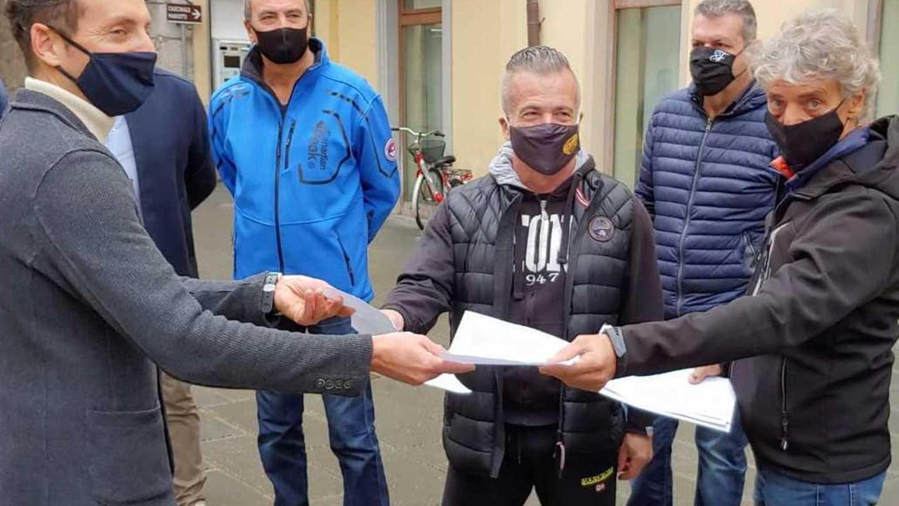 Esercenti incontrano il sindaco di Camaiore Coluccini scrive a Roma