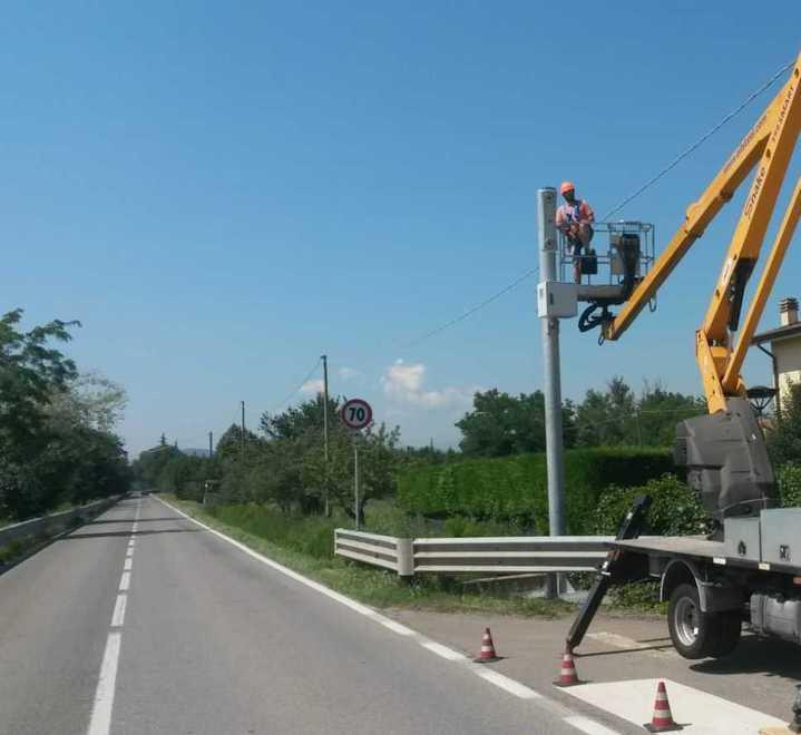 Barcaccia, il nuovo autovelox attivo da lunedì con limite a 70 