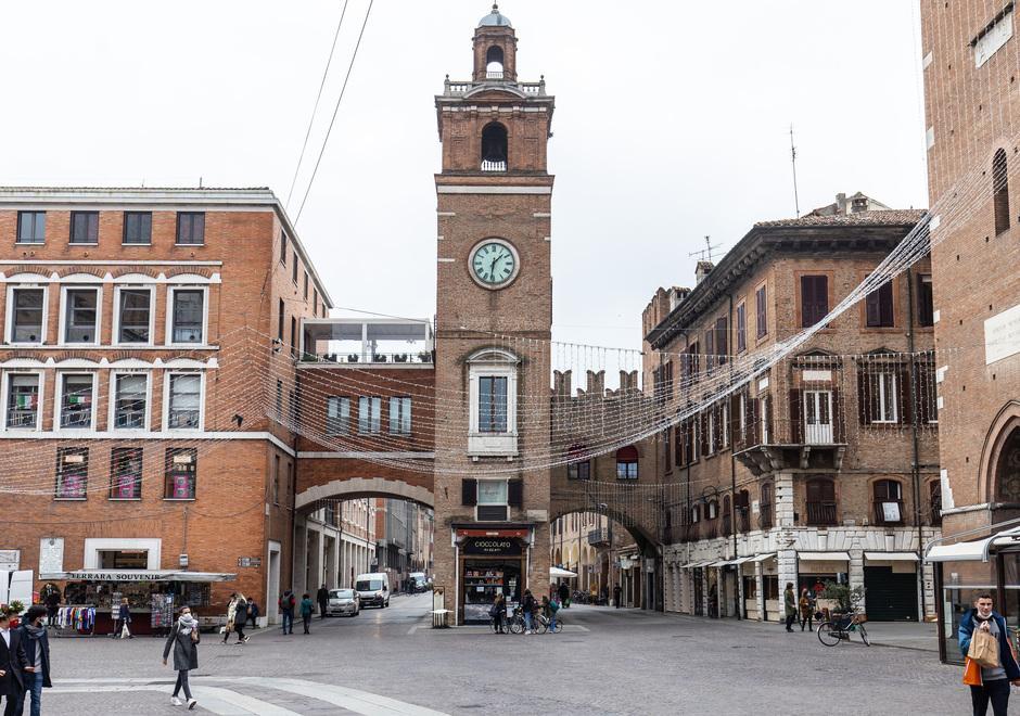 Torre dell’orologio, gli ultimi restauri Il Palio pronto ad entrare nella nuova sede 