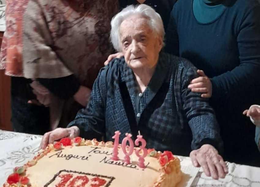 Festa a Pattada: Sabina Monzitta ha spento 103 candeline 