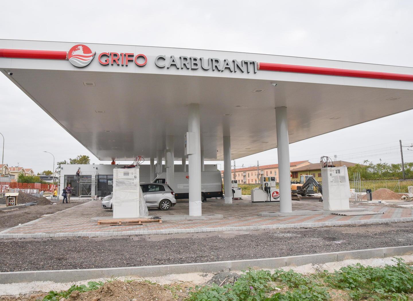 Stazione di servizio da 2 milioni di euro: è la prima con benzina, diesel e anche Gpl 