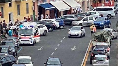 Calata Italia da due mesi al buio, protestano i commercianti
