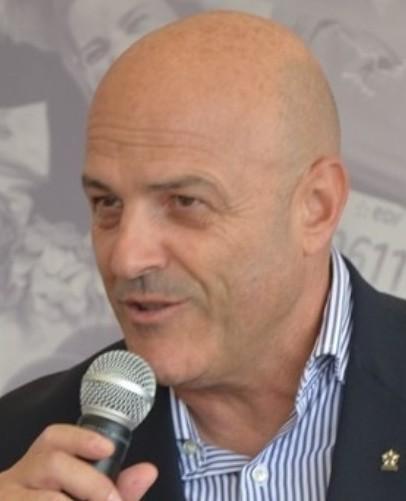 Il Covid ferma le elezioni nazionali