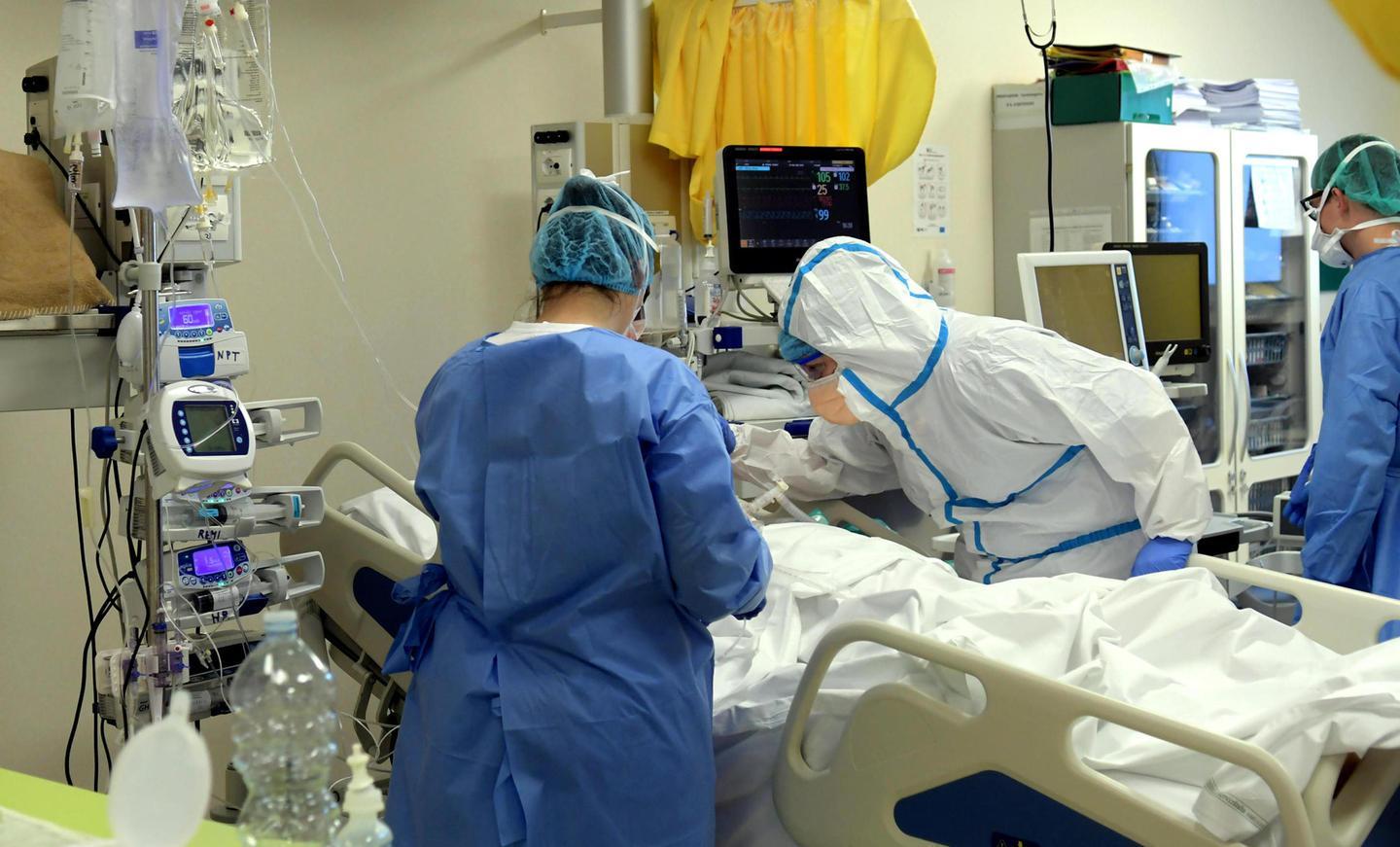 Coronavirus in Sardegna, sos medici rianimatori: 150 mancano all’appello 