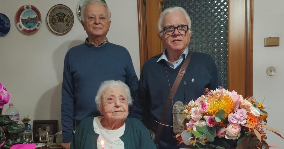 Dafne ha compiuto 100 anni