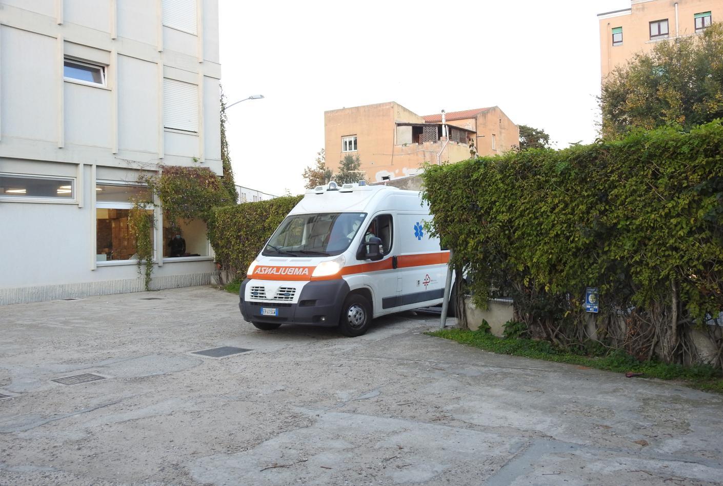 Una ragazza la prima ospite dell’hotel 