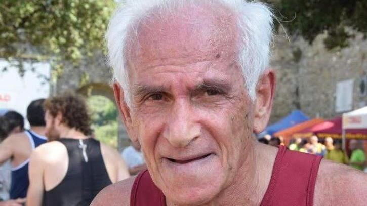 «Forza Mario», il Corrilunigiana incita il veterano dei runner