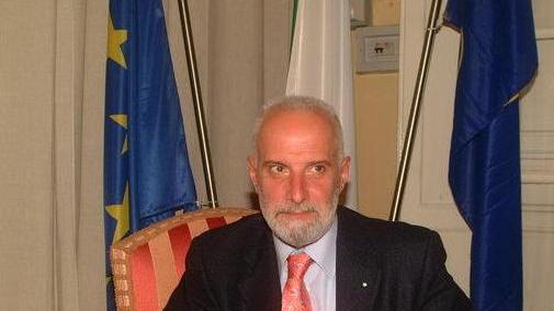 «Costretto ad annullare le sedute programmate per le vaccinazioni»