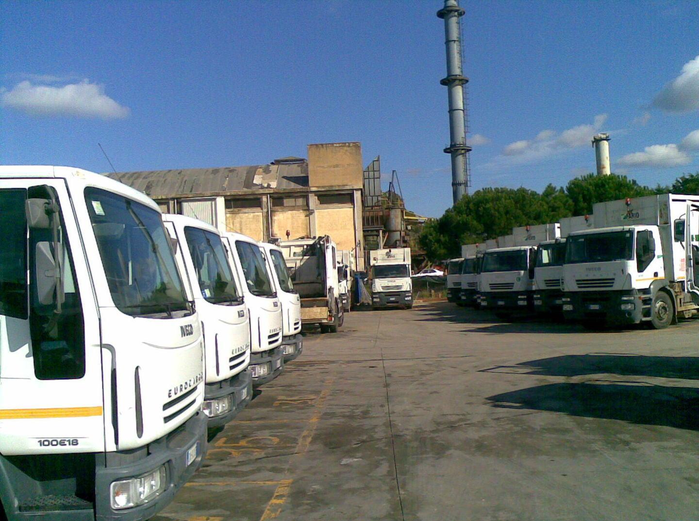 Rifiuti, sindacati sul piede di guerra 