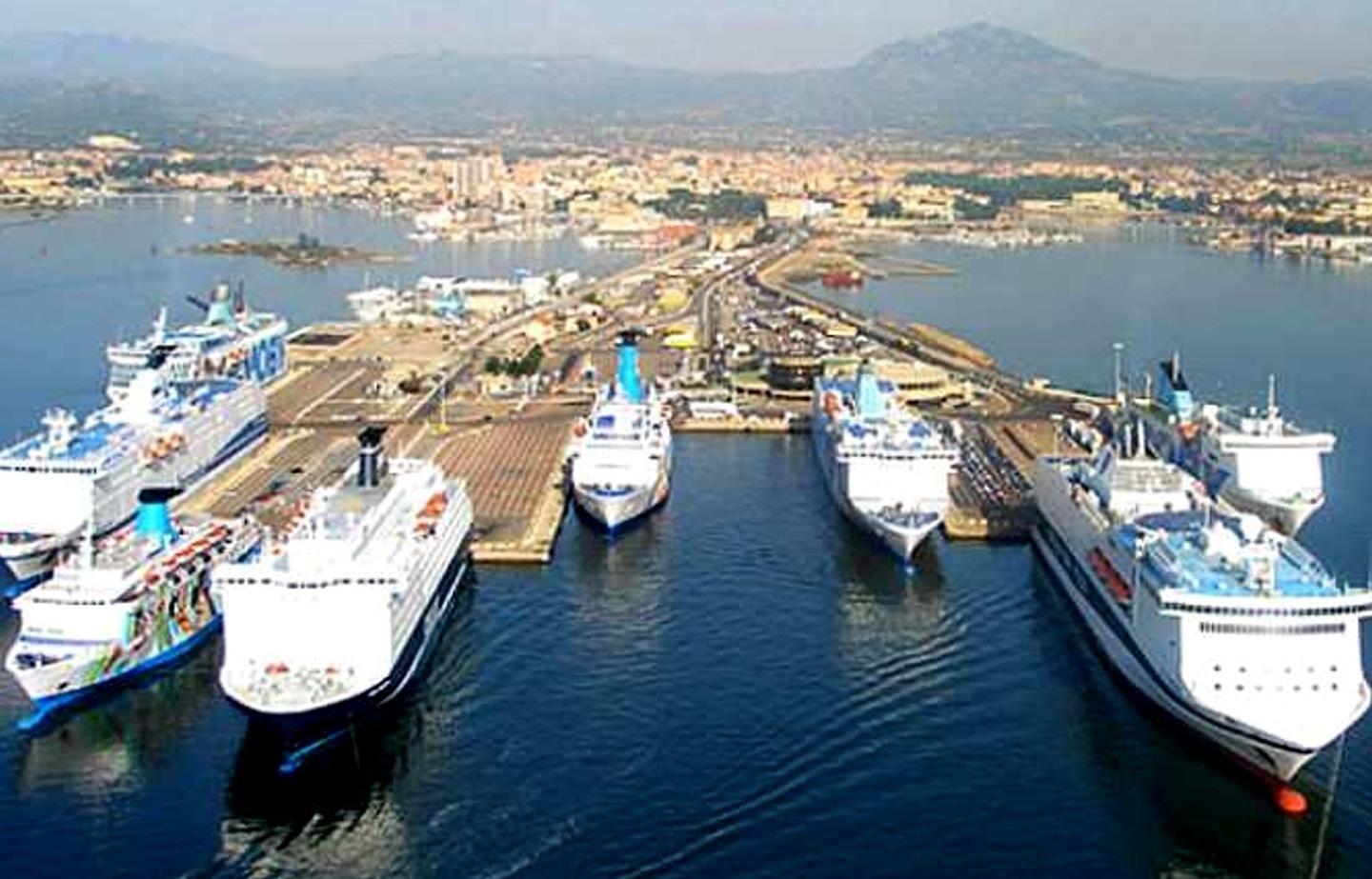 Il porto sfida la crisi cinquanta milioni per dragare i fondali 