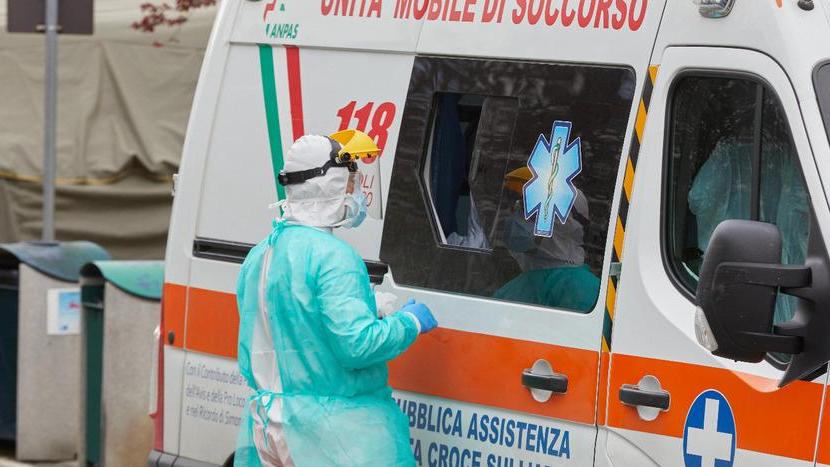 Caos ospedali, i sindaci dell'Empolese Valdelsa vogliono la "zona rossa". Giani al Tirreno: «Ma decide il ministro»