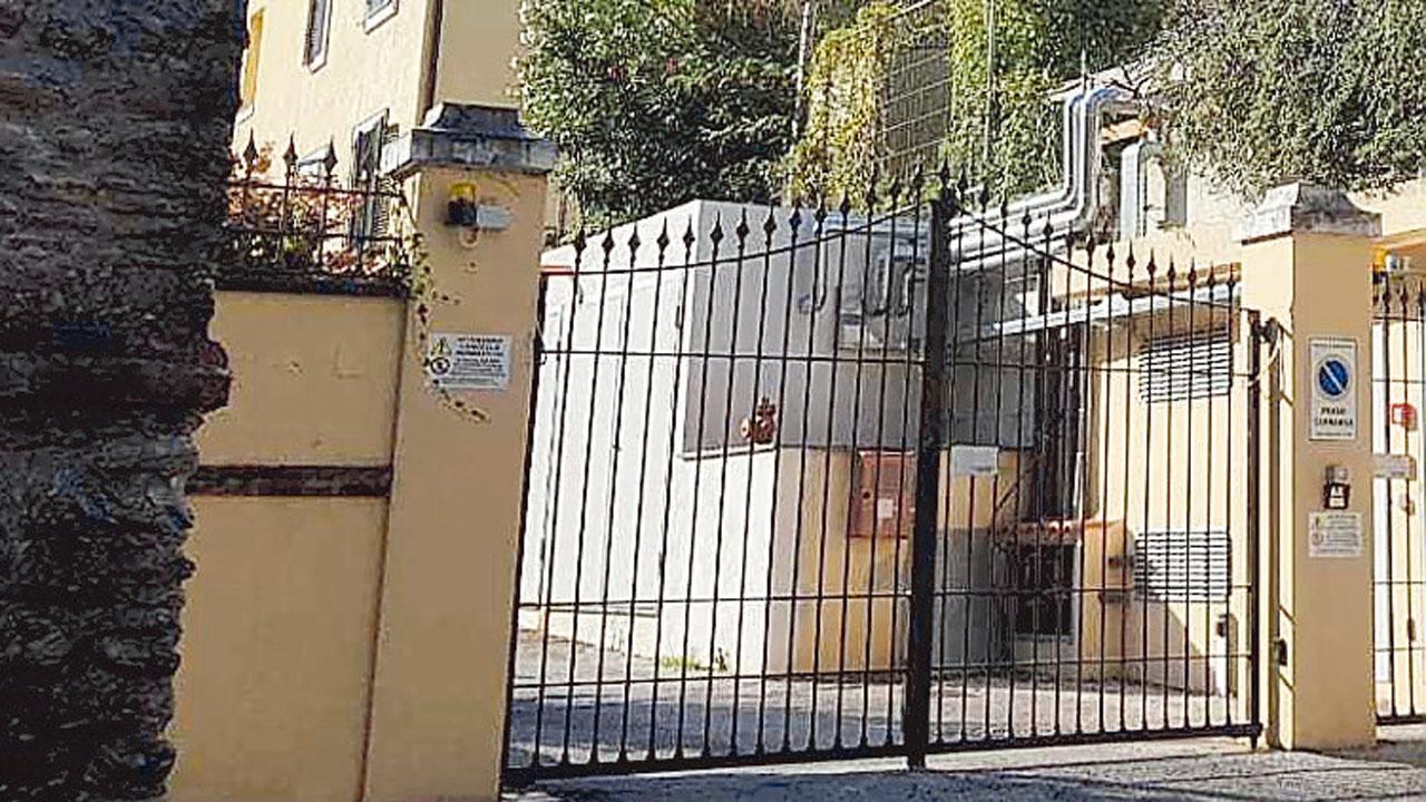Focolaio nella casa di riposo: impossibile fare i tamponi 