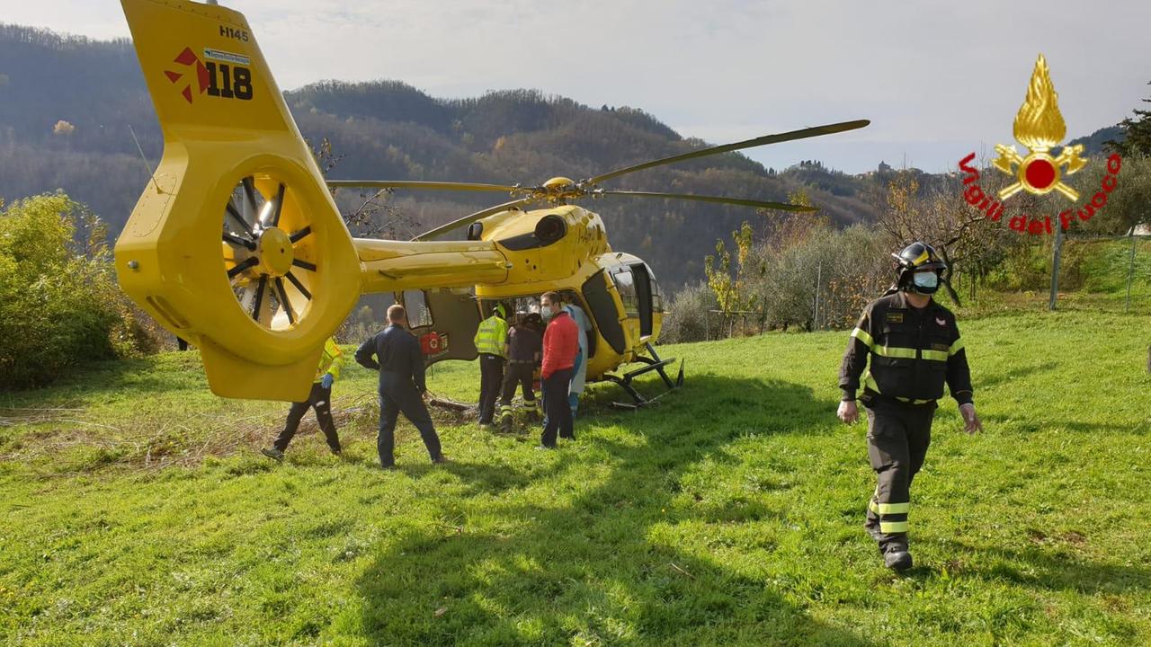 L'elicottero del 118 atterrato vicino a Luciana