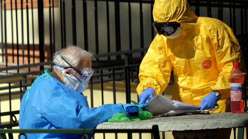 Coronavirus, a Reggio Emilia l'allarme della Federazione Diocesana Servizi agli Anziani: «Le nostre Cra sono a rischio chiusura»