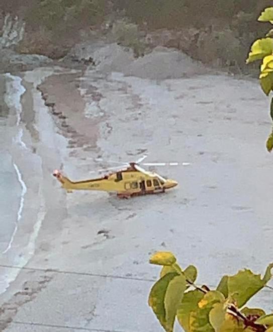 Anziano si toglie la vita gettandosi in mare
