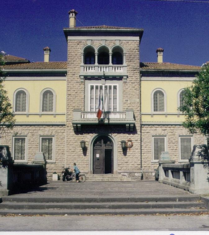 Arborea, le minoranze incalzano il sindaco Pintus 