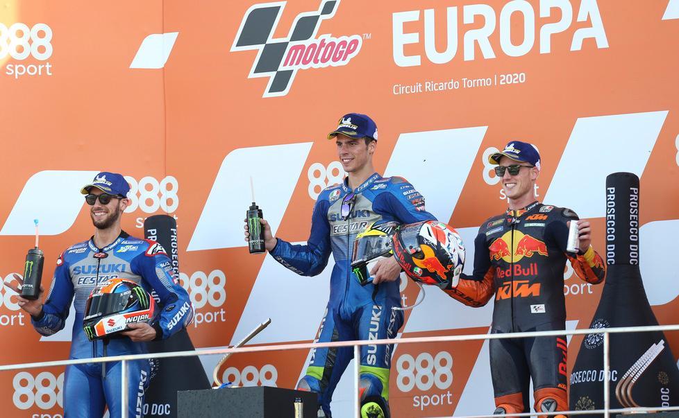 Uno-due Suzuki: Mir batte Rins e vede il titolo 