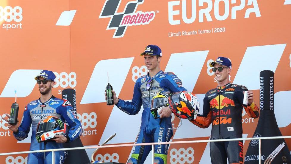 Uno-due Suzuki: Mir batte Rins e vede il titolo