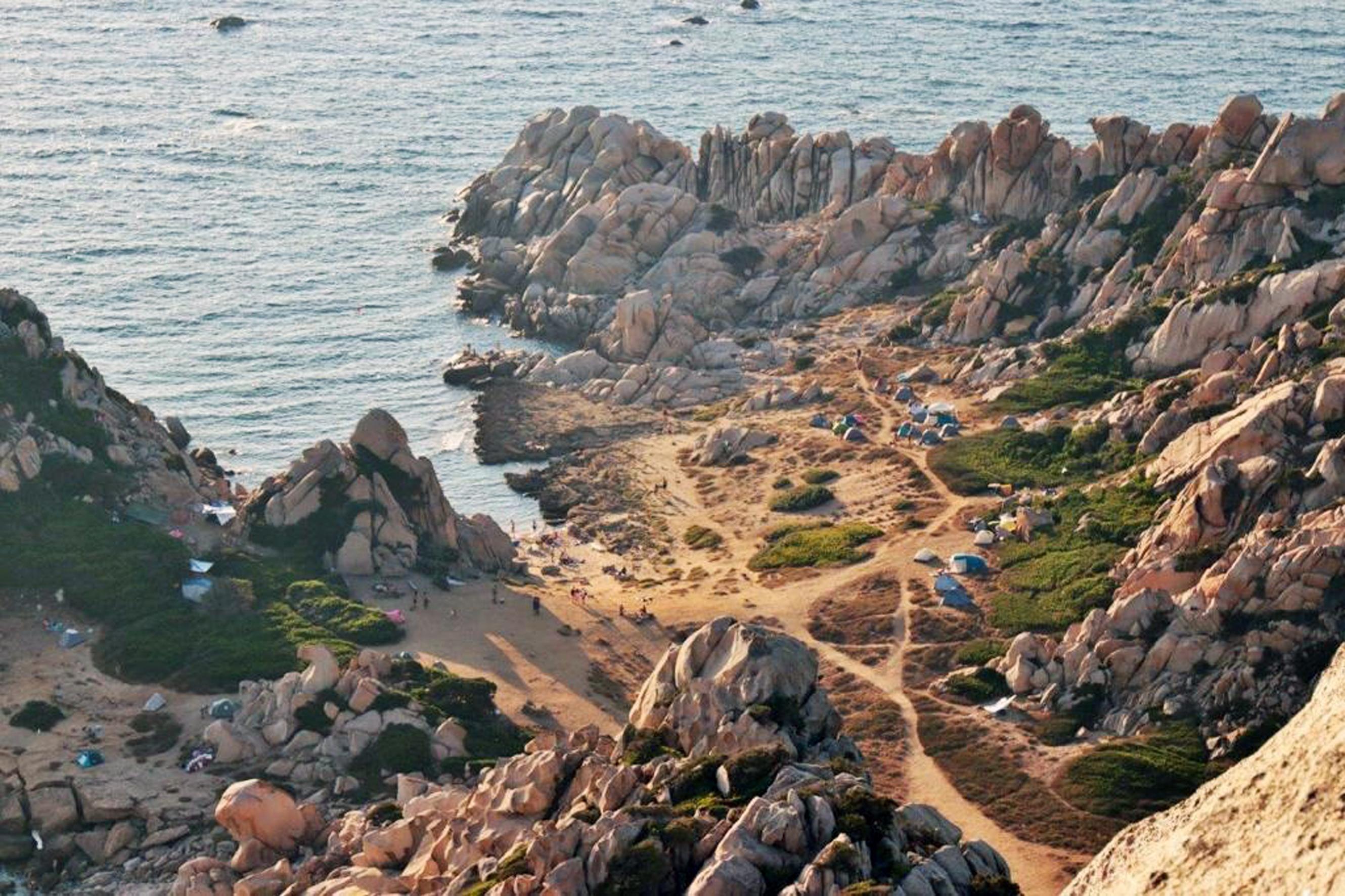 Area marina protetta di Capo Testa, cambiano le regole: sì alla pesca dei ricci
