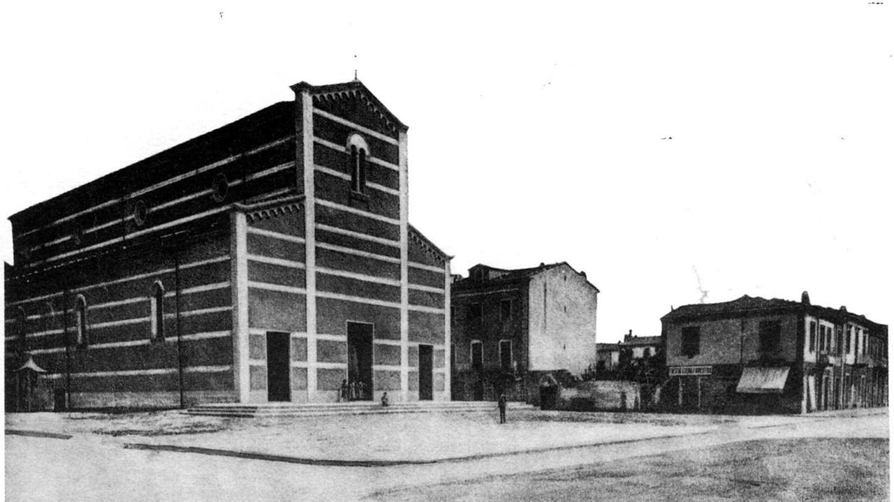 La città cresceva, ma le parrocchie no: così nacque la chiesa di San Paolino