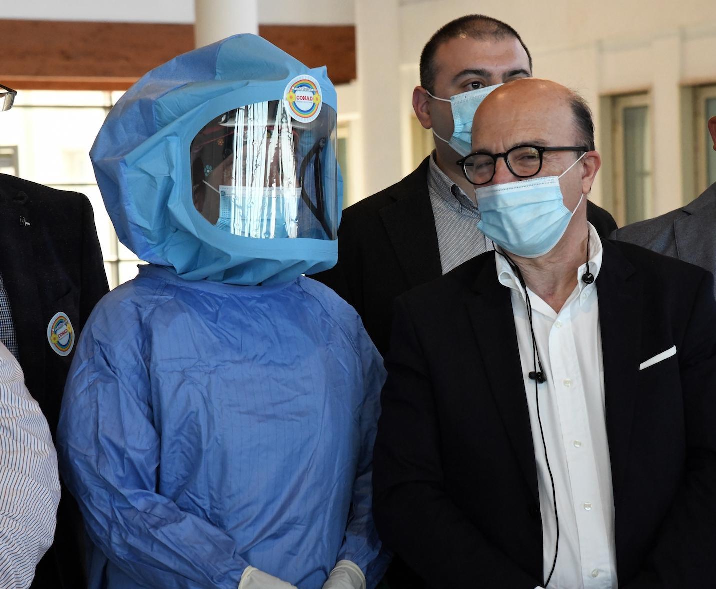 Coronavirus in Sardegna, Nieddu apre ai sindaci e punta a chiudere le scuole 