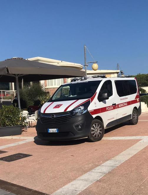 Pattuglie in zona mare per i controlli anti Covid
