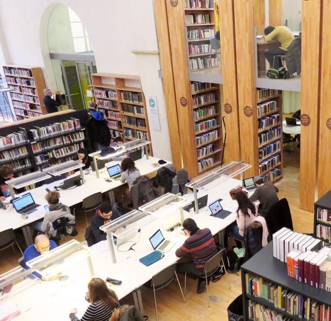 Le biblioteche sono chiuse
