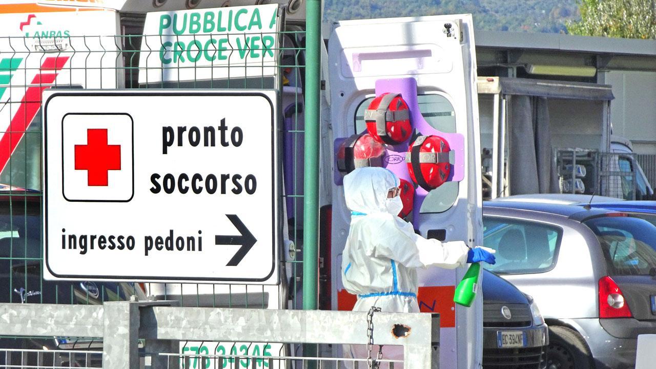 I centri di riabilitazione: «L'Asl eroghi i soldi: non sappiamo come pagare gli stipendi»