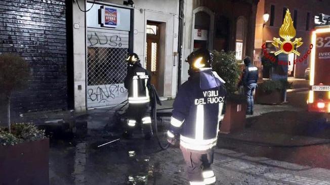 Incendi Padova: 3 bar danneggiati, si indaga su un vandalo