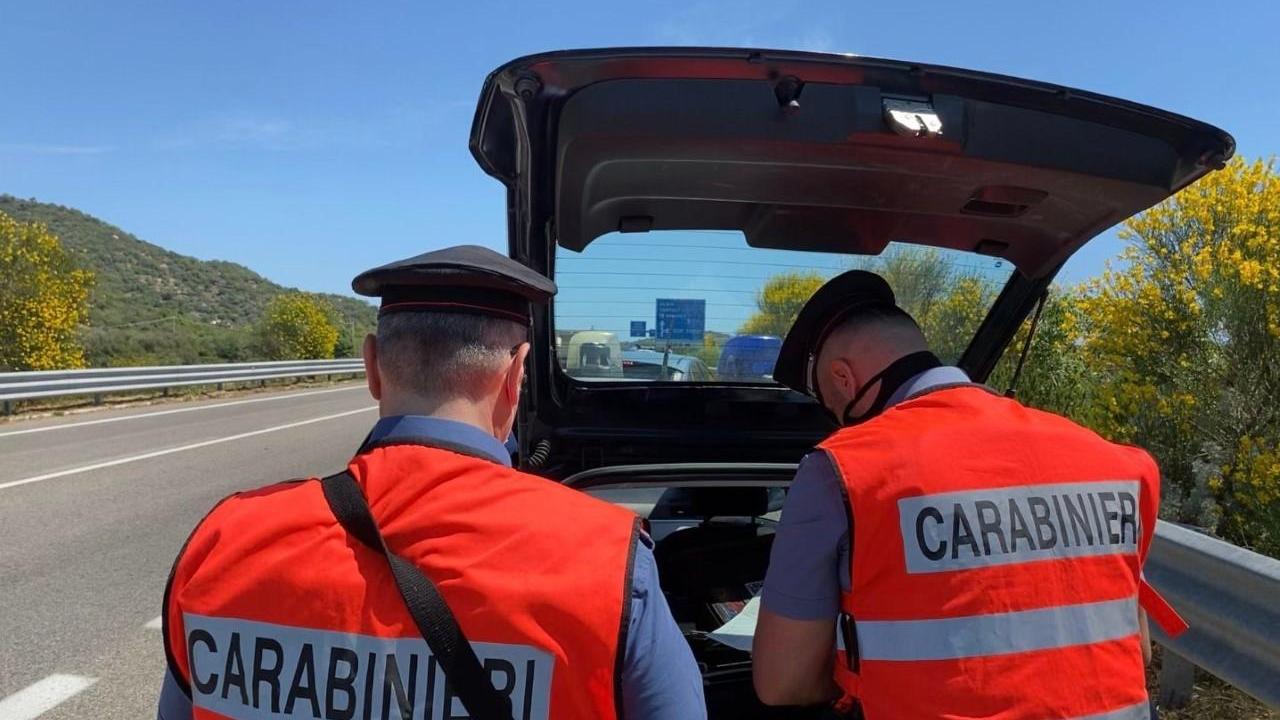 Tortolì, due giovani di Buddusò arrestati per furto in abitazione