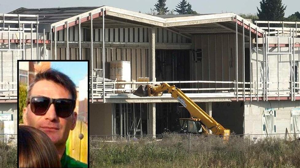 Muore a due giorni dalla caduta nel cantiere la vittima è un elettricista di 47 anni
