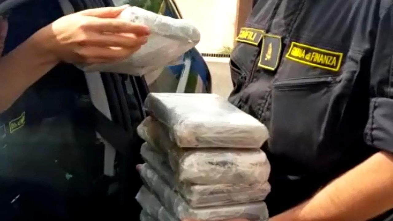 Cocaina dalla penisola la Dda indaga 29 persone 