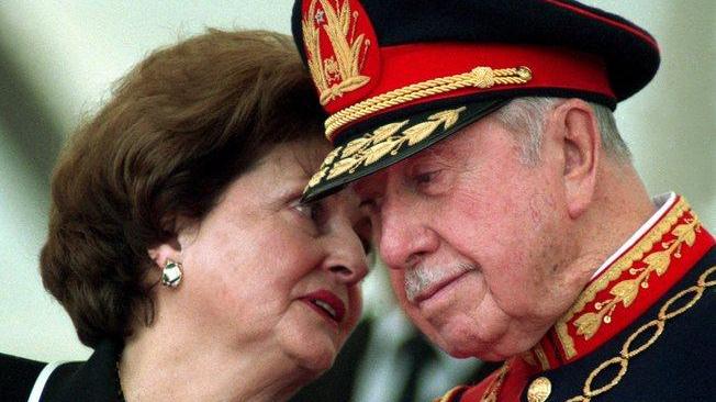 Cile: vedova di Pinochet ricoverata per problemi respiratori