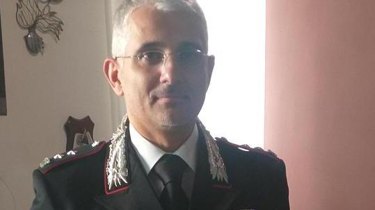 La targa straniera dell’auto porta i militari alla gang