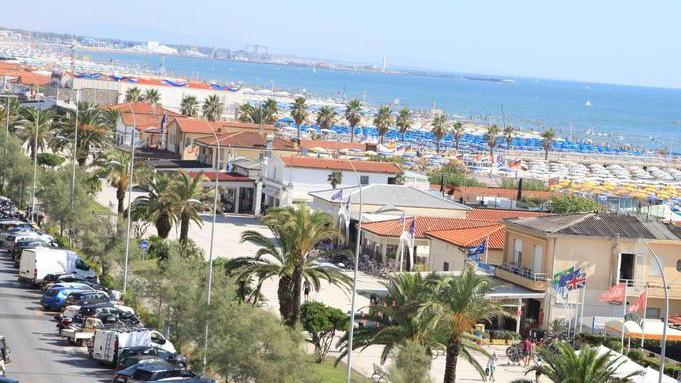 Nuovi impianti elettrici e altoparlanti in Passeggiata