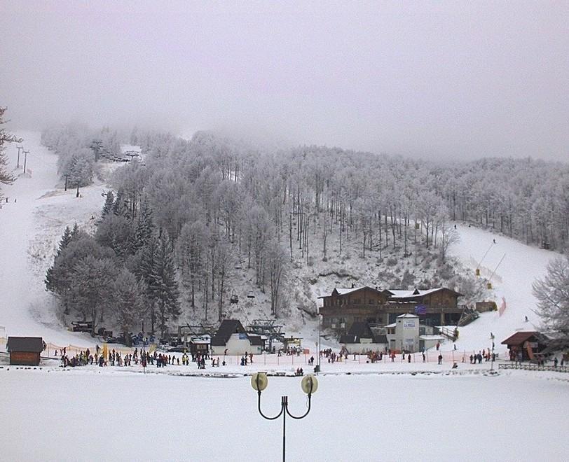 Tanti skipass rinnovati per le piste del Cerreto nonostante le incognite 