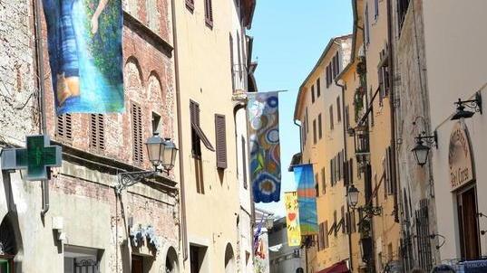 Contributi per 25mila euro agli esercizi al dettaglio