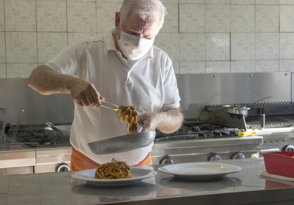 “Yuri 2” va sul sicuro e gareggia con un must: la bistecca di mucco pisano cotta sul braciere