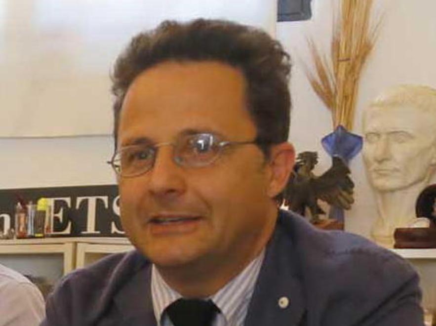 La burocrazia e l’efficacia di gestione e scelte politiche 